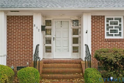 Tiny photo for 812 Poquoson Avenue, Poquoson, VA 23662 (MLS # 2604758)