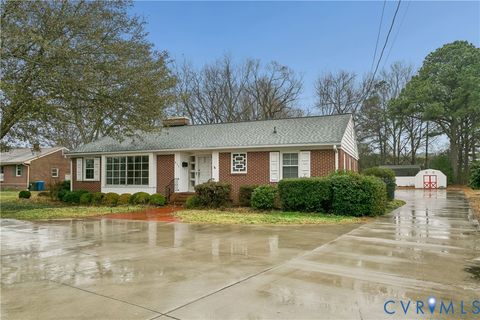 Tiny photo for 812 Poquoson Avenue, Poquoson, VA 23662 (MLS # 2604758)