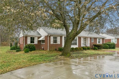 Tiny photo for 812 Poquoson Avenue, Poquoson, VA 23662 (MLS # 2604758)