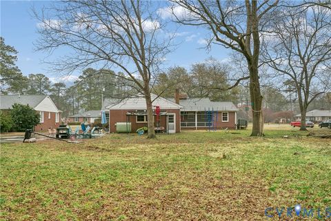 Tiny photo for 812 Poquoson Avenue, Poquoson, VA 23662 (MLS # 2604758)