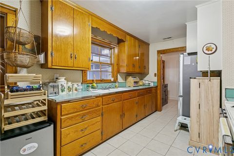 Tiny photo for 812 Poquoson Avenue, Poquoson, VA 23662 (MLS # 2604758)