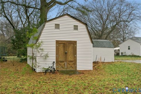Tiny photo for 812 Poquoson Avenue, Poquoson, VA 23662 (MLS # 2604758)