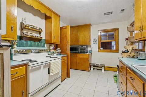 Tiny photo for 812 Poquoson Avenue, Poquoson, VA 23662 (MLS # 2604758)