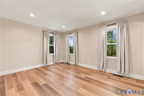 Tiny photo for 17 River Walk, Cumberland, VA 23027 (MLS # 2626664)