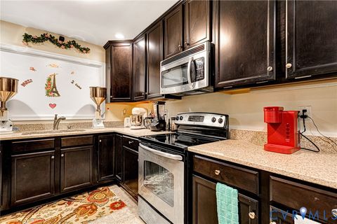 Tiny photo for 10 W Williamsburg Road, Sandston, VA 23150 (MLS # 2605393)