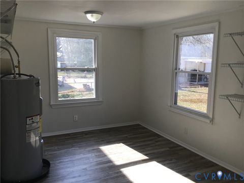 Tiny photo for 510 Jefferson Avenue, Hopewell, VA 23860 (MLS # 2612246)
