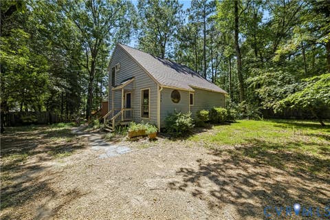 Tiny photo for 926 Marblethorpe Road, North Chesterfield, VA 23236 (MLS # 2620493)