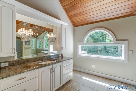 Tiny photo for 9 Deer Run Road, Manakin Sabot, VA 23103 (MLS # 2618513)