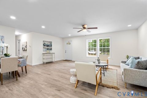 Tiny photo for 1106-01108 Amelia Street, Petersburg, VA 23803 (MLS # 2610908)
