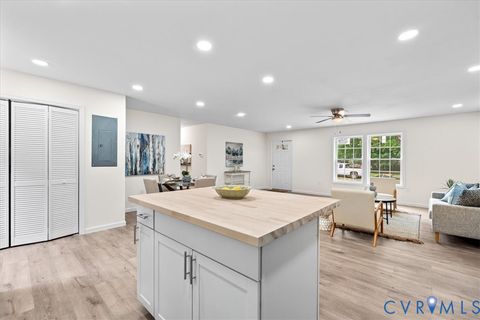 Tiny photo for 1106-01108 Amelia Street, Petersburg, VA 23803 (MLS # 2610908)