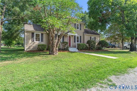 Tiny photo for 702 Daingerfield Street, Tappahannock, VA 22560 (MLS # 2617842)