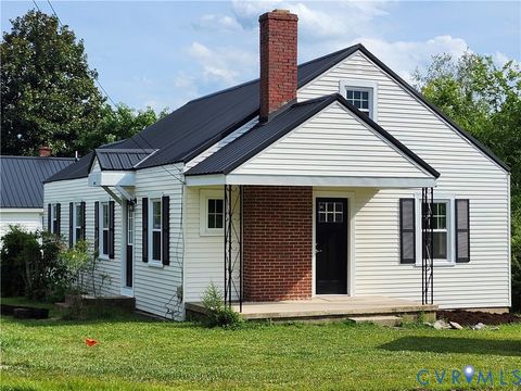 Photo of 1801 ROBERTS Street, Farmville, VA 23901 (MLS # 2616846)