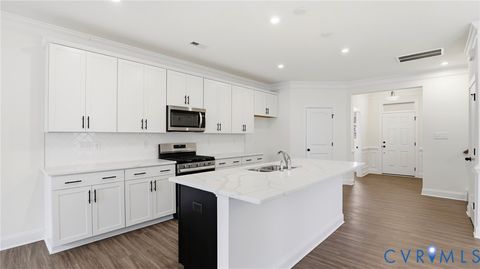Tiny photo for 6106 Jackline Run, Chesterfield, VA 23234 (MLS # 2614311)
