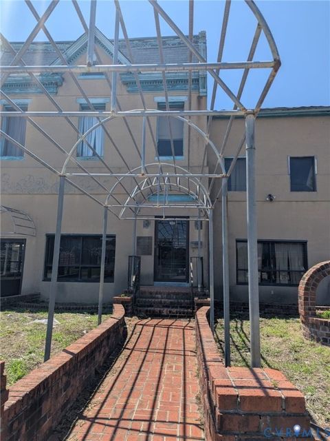 Tiny photo for 2400 N Avenue Ave, Richmond, VA 23222 (MLS # 2524076)