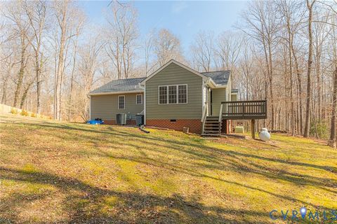 Tiny photo for 224 Walnut Lane, Aylett, VA 23086 (MLS # 2605738)