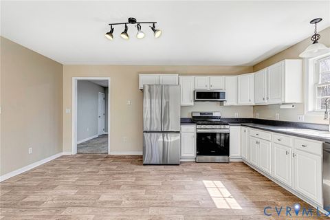 Tiny photo for 224 Walnut Lane, Aylett, VA 23086 (MLS # 2605738)