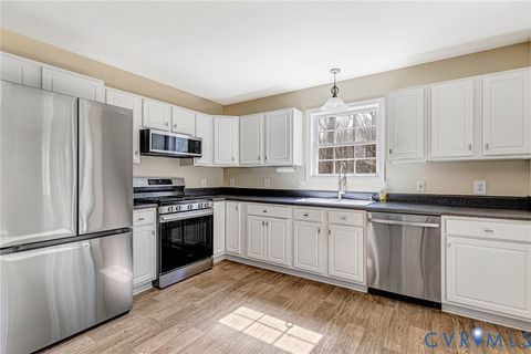 Tiny photo for 224 Walnut Lane, Aylett, VA 23086 (MLS # 2605738)