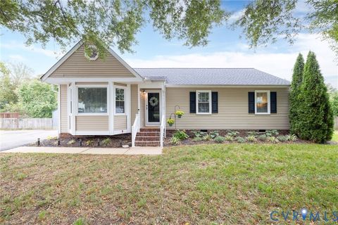 Photo of 6423 Chenault Way, Mechanicsville, VA 23111 (MLS # 2528563)
