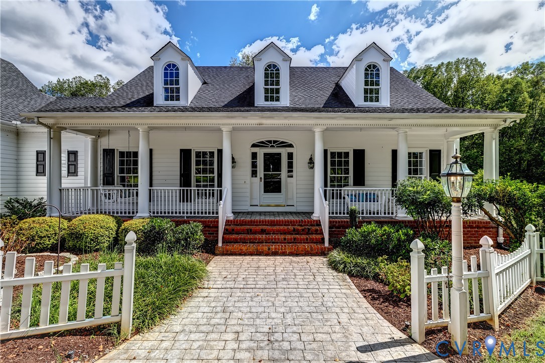 5 Red Fox Road