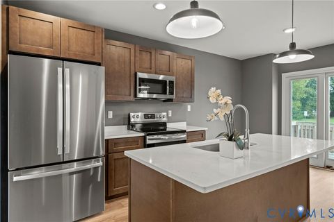 Tiny photo for 1703 Maury Street, Richmond, VA 23224 (MLS # 2607405)