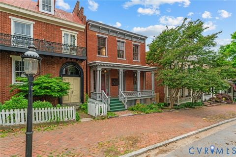 Tiny photo for 2513 E Grace Street, Richmond, VA 23223 (MLS # 2609880)