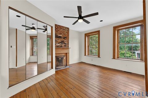 Tiny photo for 2513 E Grace Street, Richmond, VA 23223 (MLS # 2609880)