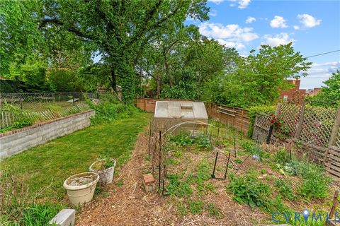 Tiny photo for 2513 E Grace Street, Richmond, VA 23223 (MLS # 2609880)