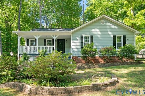 Photo of 7161 Velvet Antler Drive, Midlothian, VA 23112 (MLS # 2612146)