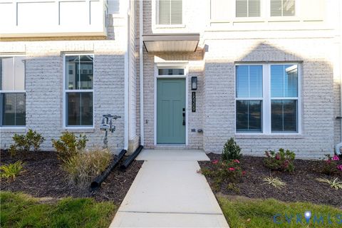 Photo of 15309 sunray Alley, Chesterfield, VA 23112 (MLS # 2533294)