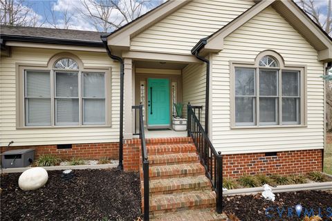 Tiny photo for 6005 Hidden Arbor Place, Chester, VA 23831 (MLS # 2604486)