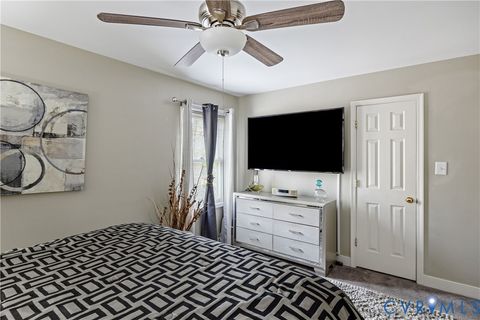 Tiny photo for 6005 Hidden Arbor Place, Chester, VA 23831 (MLS # 2604486)