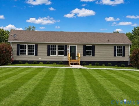 Photo of 6460 W Creek Road, Amelia Courthouse, VA 23002 (MLS # 2619326)