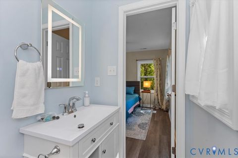 Tiny photo for 660 Johns Neck Road, Weems, VA 22576 (MLS # 2610804)