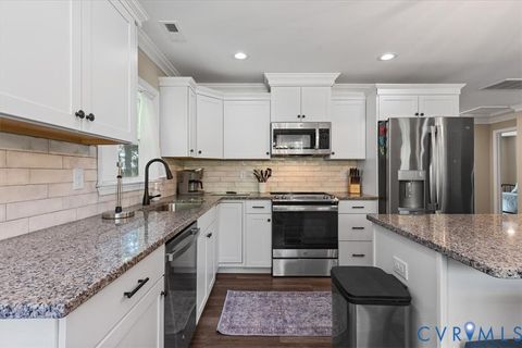 Tiny photo for 660 Johns Neck Road, Weems, VA 22576 (MLS # 2610804)