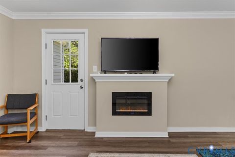 Tiny photo for 660 Johns Neck Road, Weems, VA 22576 (MLS # 2610804)