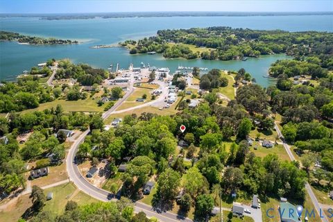 Tiny photo for 660 Johns Neck Road, Weems, VA 22576 (MLS # 2610804)