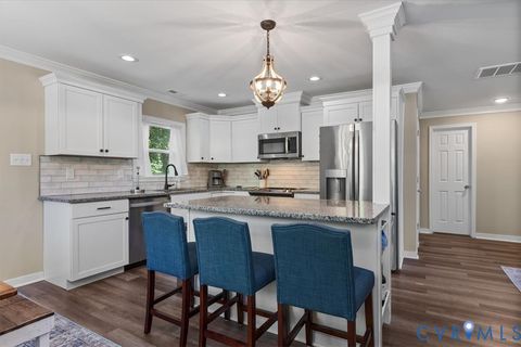 Tiny photo for 660 Johns Neck Road, Weems, VA 22576 (MLS # 2610804)