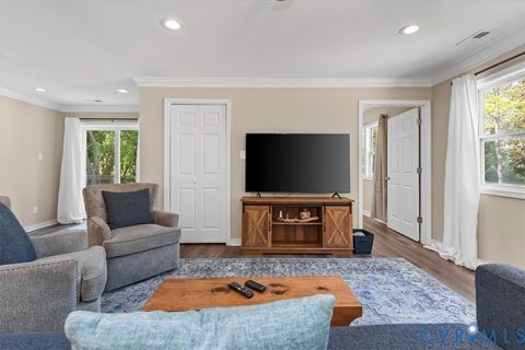 Tiny photo for 660 Johns Neck Road, Weems, VA 22576 (MLS # 2610804)