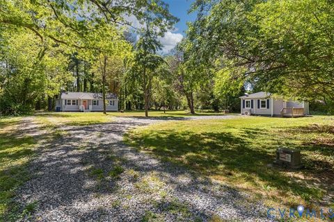 Tiny photo for 660 Johns Neck Road, Weems, VA 22576 (MLS # 2610804)