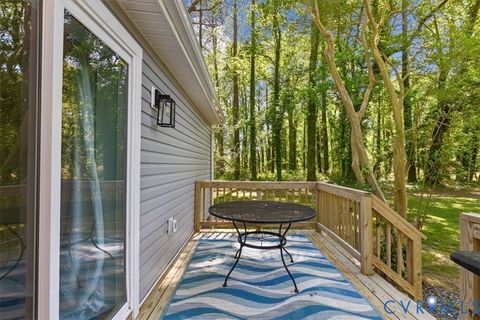Tiny photo for 660 Johns Neck Road, Weems, VA 22576 (MLS # 2610804)