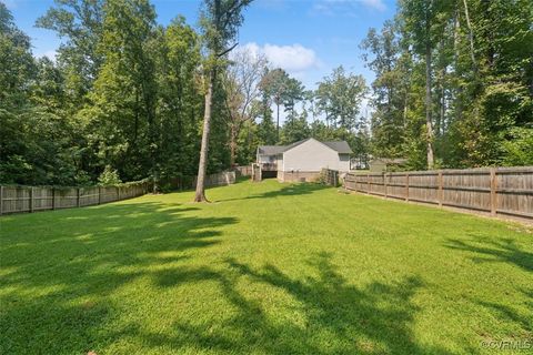 A home in Aylett