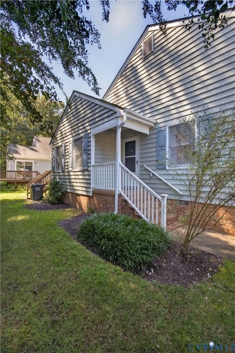 Tiny photo for 1103 Fort Hayes Drive, South Prince George, VA 23805 (MLS # 2624683)