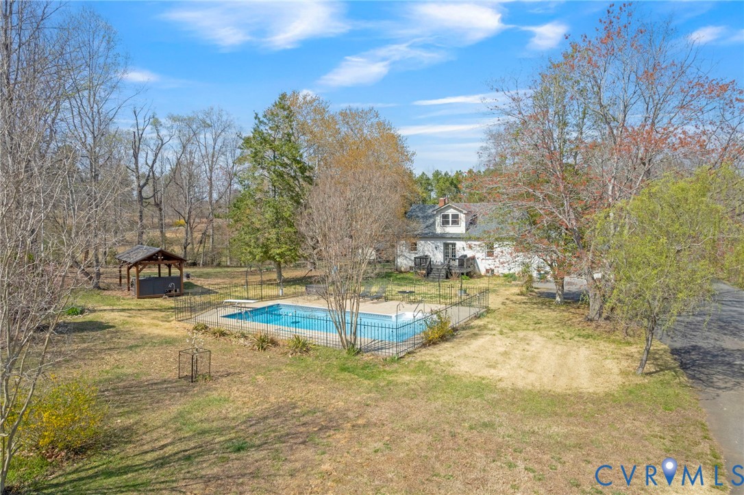 4939 Richmond Road