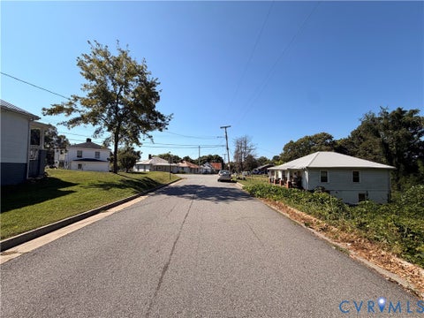 Tiny photo for 910 Askin Street, Martinsville, VA 24112 (MLS # 2626834)