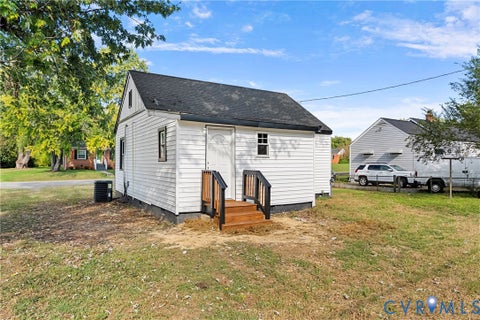 Tiny photo for 3207 Winchester Street, Henrico, VA 23231 (MLS # 2628284)