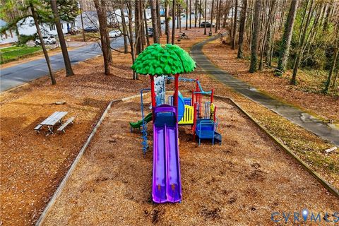 Tiny photo for 7108 Bunche Street, Richmond, VA 23228 (MLS # 2533150)