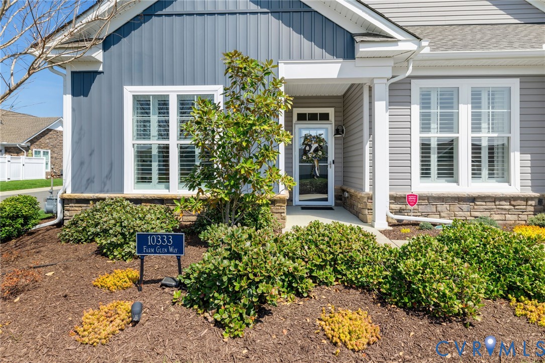 10333 Farm Glen Way