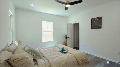 Tiny photo for 330 Mars St, Petersburg, VA 23803 (MLS # 2616354)