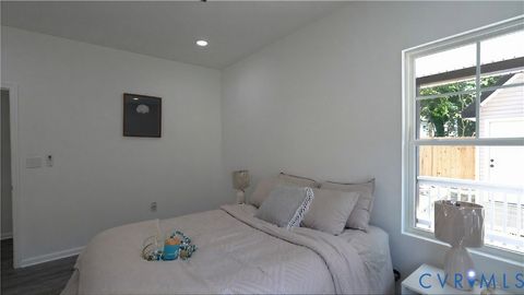 Tiny photo for 330 Mars St, Petersburg, VA 23803 (MLS # 2616354)