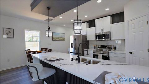 Tiny photo for 330 Mars St, Petersburg, VA 23803 (MLS # 2616354)